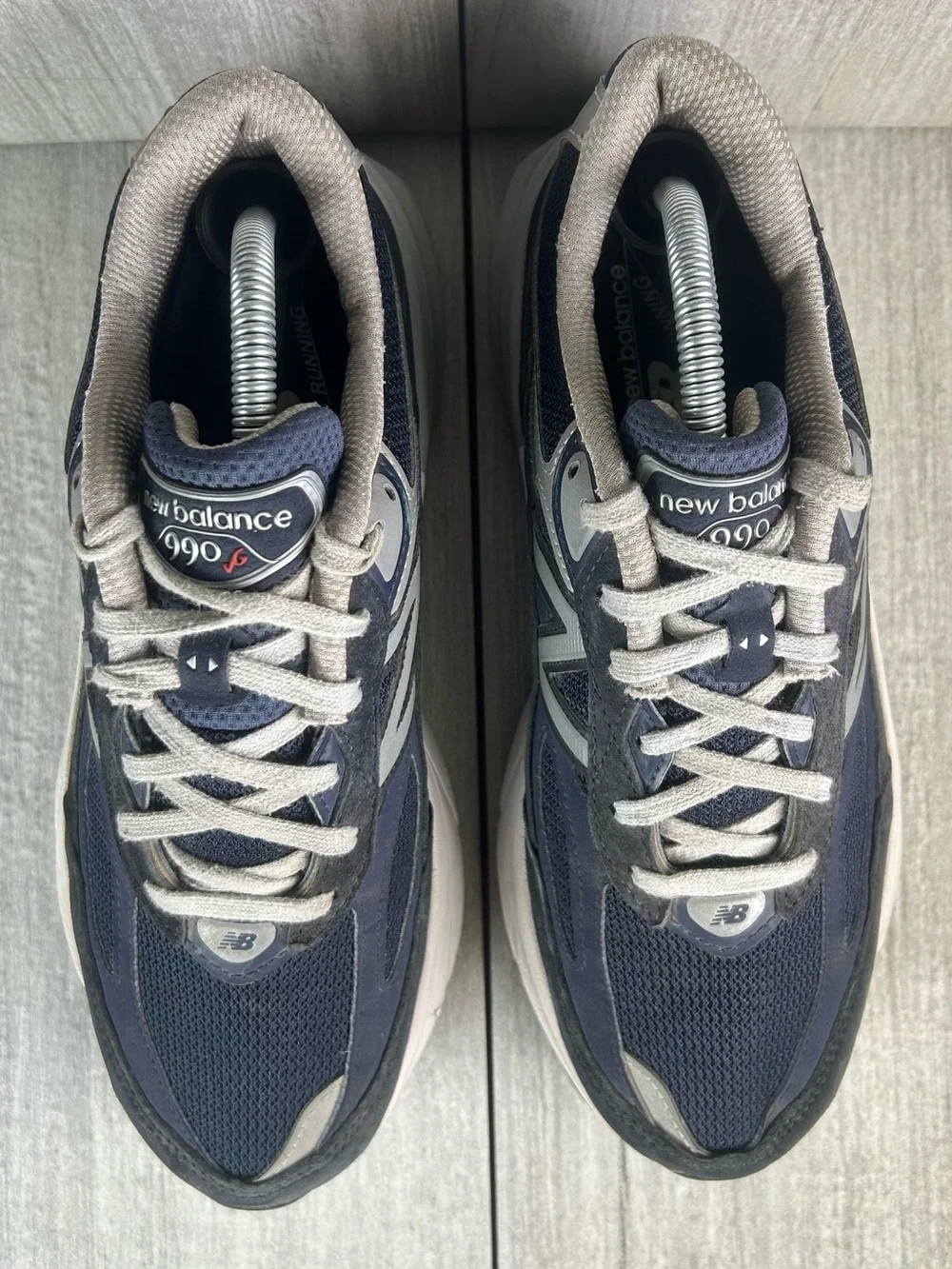 New Balance 990v6 Navy Blue Sneaker Athletic Shoe Women’s Size 8.5 2E Wide